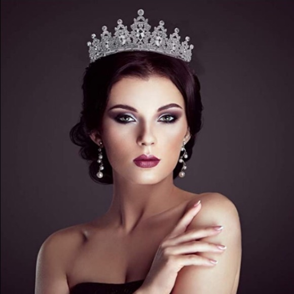Diamond rhinestone wedding tiara crown